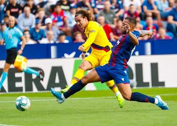 بعد ثلاثية ليفانتي جريزمان يعترف توجد مشكلة في طريقة لعب برشلونة