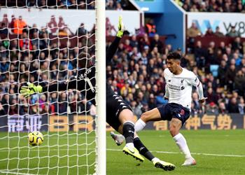 الدوري الإنجليزي يوضح سبب إلغاء هدف فيرمينو في مباراة ليفربول وأستون فيلا