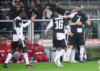 بالفيديو يوفنتوس يحسم ديربي تورينو بهدف دي ليخت ويحافظ على صدارة الدوري الإيطالي