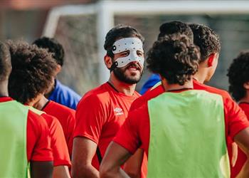 الأهلي ي فصل قناع وجه جديد لـ مروان محسن في الإمارات