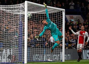 تشيلسي يحقق رقمين سلبيين بعد تأخره بثلاثية أمام أياكس في دوري أبطال أوروبا