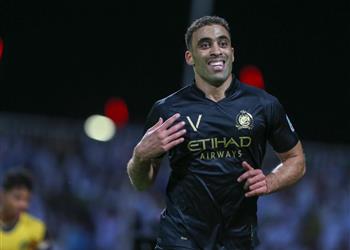 بالفيديو النصر يفوز على الفيصلي بثنائية ويتقاسم صدارة الدوري السعودي مع الهلال