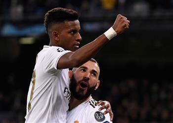 بالفيديو ريال مدريد يكرم وفادة جالطة سراي بسداسية في ليلة تألق رودريجو وبنزيما