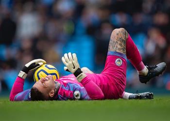 BT Sport تكشف سبب استبدال إيدرسون في مباراة مانشستر سيتي وأتالانتا