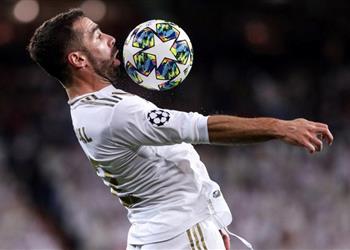 كارفاخال يعلق على تشابه مسار ريال مدريد وبرشلونة نقاتل من أجل كل الألقاب