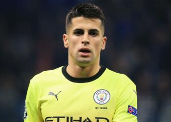 كانسيلو طرد برافو أمام أتالانتا غير مستحق وأشكر والكر وجوارديولا أفضل مدرب في العالم