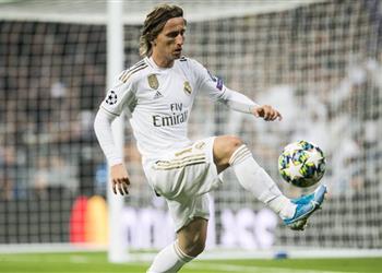 غموض حول مستقبل مودريتش مع ريال مدريد