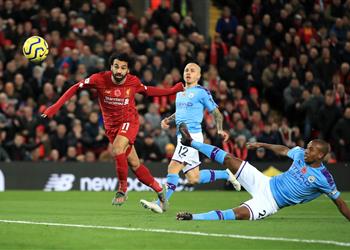 بالفيديو محمد صلاح يتلاعب بـ رحيم سترلينج وجوندوجان في مباراة ليفربول ومانشستر سيتي