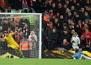 بعد هدفه في مانشستر سيتي محمد صلاح يعادل رقم يايا توريه في الدوري الإنجليزي