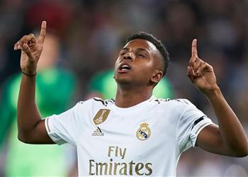 بعد تألقه بدوري الأبطال تياجو سيلفا أتمنى عدم مشاركة رودريجو في مباراة ريال مدريد وباريس سان جيرمان