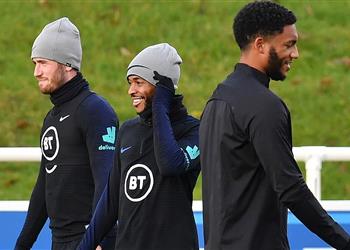 بالصور خدش في الوجه كيف ظهر جوميز في تدريبات إنجلترا بعد مشاجرته مع سترلينج