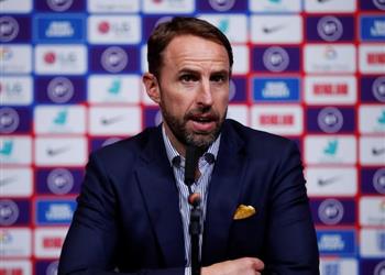 لاعبو منتخب إنجلترا غاضبون من قرار ساوثجيت باستبعاد رحيم سترلينج