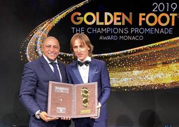 مودريتش يتفوق على ميسي ورونالدو ويتوج بجائزة القدم الذهبية لعام 2019