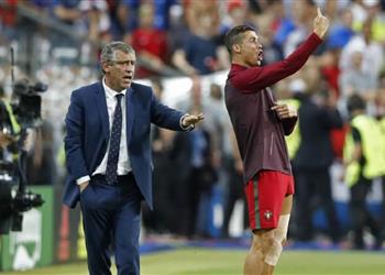 مدرب البرتغال منزعج ا من كثرة الأسئلة عن رونالدو لم آت للحديث عنه وهذا موقفه من مباراة البرتغال وليتوانيا