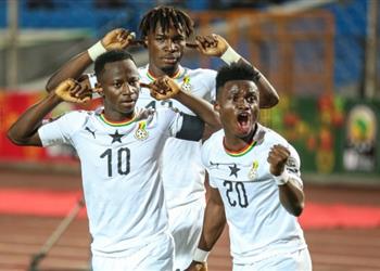منتخب غانا الأولمبي يهزم مالي بثنائية ويحرم الكاميرون من مرافقة مصر لنصف النهائي