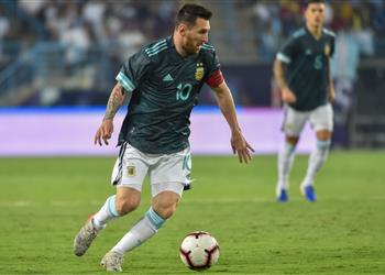فيديو مدافع ريال مدريد يتدخل بعنف على ميسي وأليسون يتألق أمام البرغوث