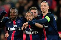 نجم باريس سان جيرمان يقترب من مزاملة إبراهيموفيتش في مانشستر يونايتد