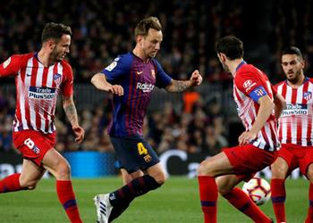 صحيفة كتالونية تكشف حقيقة اهتمام أتلتيكو مدريد بضم راكيتيتش من برشلونة