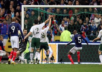 روبي كين تمنيت وجود الفار قبل 10 سنوات لكشف ما فعله هنري