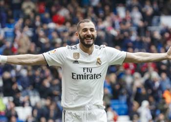 تقرير بطولات بنزيما قط مورينيو الجريح يخربش في أبراج فرنسا العتيقة بعد 4 سنوات من الألم