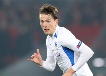 تشيلسي ينافس ليفربول على ضم ساندير بيرج من جينك