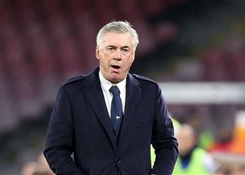 توتنهام يضع كارلو أنشيلوتي ضمن قائمة بدلاء بوكيتينو