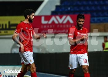 الأهلي يفوز على الاتصالات ودي ا بهدف أزارو