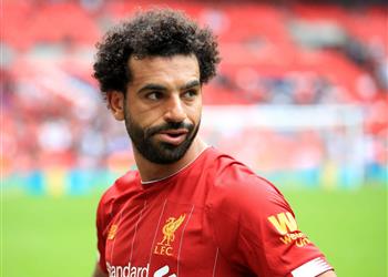 صورة محمد صلاح يتدرب منفرد ا وسط شكوك قوية بشأن مشاركته أمام كريستال بالاس