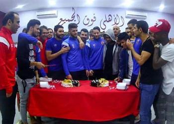 الأهلي يحتفل بثلاثي المنتخب الأولمبي بعد التتويج ببطولة أمم إفريقيا والصعود لأولمبياد طوكيو 2020