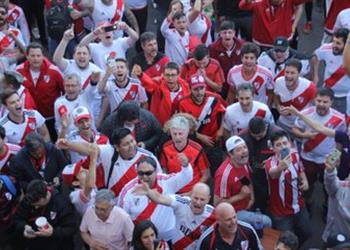 بالفيديو رافائيل سانتوس يتقدم لريفر بليت بهدف أمام فلامينجو في نهائي كأس ليبرتادوريس