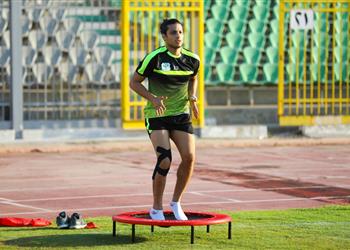 إسلام صلاح يوجه رسالة شديدة اللهجة ضد إدارة المصري بعد إصابته بالصليبي