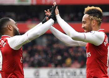 ميرور استمرار إيمري في آرسنال يهدد مستقبل أوباميانج ولاكازيت