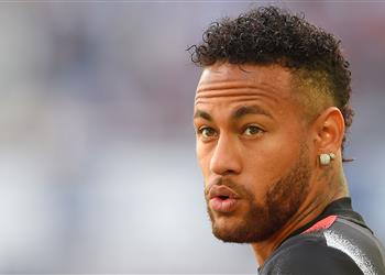 شاهد رد فعل نيمار بعد جلوسه على دكة احتياط باريس سان جيرمان أمام ريال مدريد