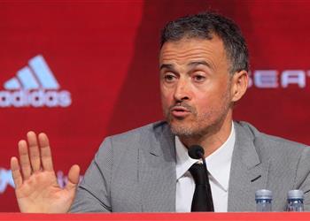 إنريكي عن استبعاد مورينو من منتخب إسبانيا خانني ولا أريد مثله ضمن طاقمي رغم طموحه