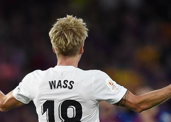 بالفيديو عرضية خادعة تمنح فالنسيا التعادل مع تشيلسي