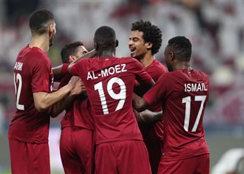 موعد والقنوات الناقلة ومعلق مباراة قطر والإمارات اليوم في كأس الخليج