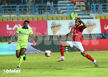 فيديو مروان محسن يهدر ركلة جزاء لـ الأهلي أمام بني سويف في كأس مصر