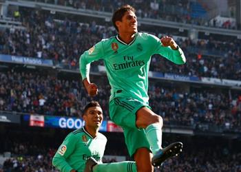 بالفيديو فاران يسجل هدف ريال مدريد الأول أمام إسبانيول