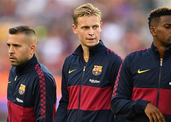 ألبا وسيميدو يدعمان تدريبات برشلونة قبل مباراة إنتر ميلان في دوري أبطال أوروبا