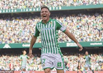 خواكين سانشيز يدخل التاريخ ويكسر رقم دي ستيفانو