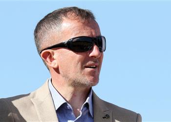 وسط أنباء عودة ميتشو جماهير أورلاندو بايرتس تطالب مديرها الفني بالاستقالة