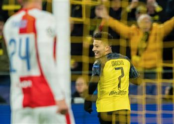 سانشو يدخل تاريخ دوري أبطال أوروبا بهدفه في شباك سلافيا براج