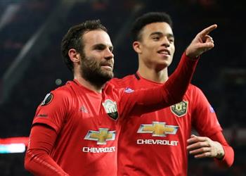 في 11 دقيقة مانشستر يونايتد يضرب آلكمار برباعية في الدوري الأوروبي