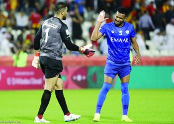 فيديو BBC تصف تصدي المعيوف أمام الترجي في مونديال الأندية بالمذهل والاستثنائي