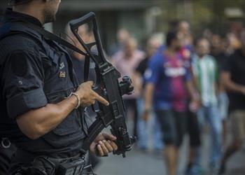 تقارير خطة تأمين الكلاسيكو برشلونة وريال مدريد سيقيمان في نفس الفندق والتحرك معا نحو كامب نو