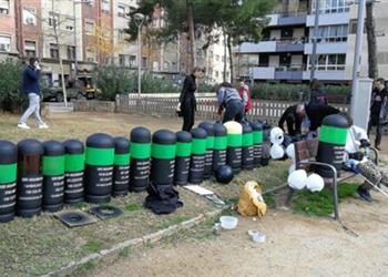 كبسولات غامضة واحتجاجات خارج ملعب كامب نو قبل ساعات من الكلاسيكو