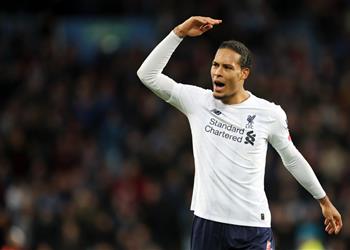 صحيفة إنجليزية تكشف سبب غياب فان دايك عن مباراة ليفربول ومونتيري