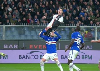 بالفيديو ارتقاء خزعبلي رونالدو يسجل هدف ا أسطوري ا برأسه أمام سامبدوريا