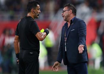 مدرب مونتيري ثقل قميص ليفربول منع الحكم من طرد جوميز