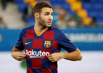 فالنسيا يستهدف التعاقد مع لاعب برشلونة الشاب